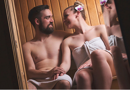 San Valentín en la sauna: Cómo crear un ambiente romántico, acogedor y estimulante para los sentidos