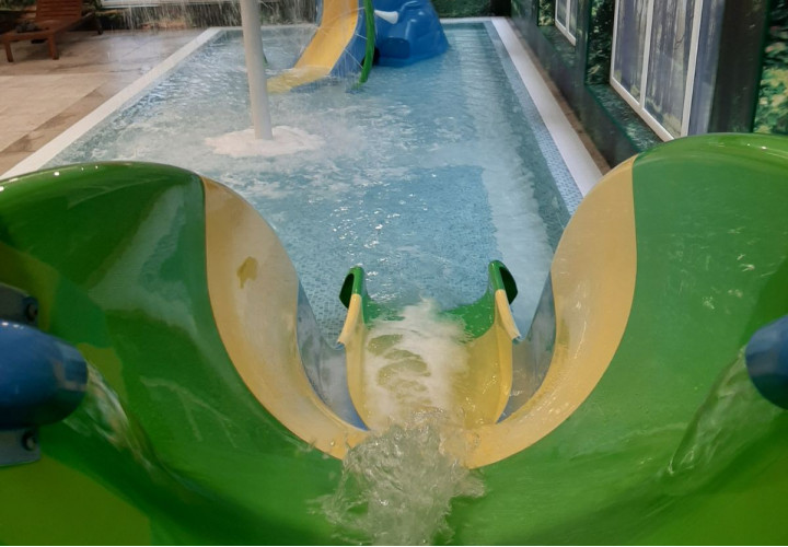 Piscinas y saunas en la granja "Po ąžuolais"