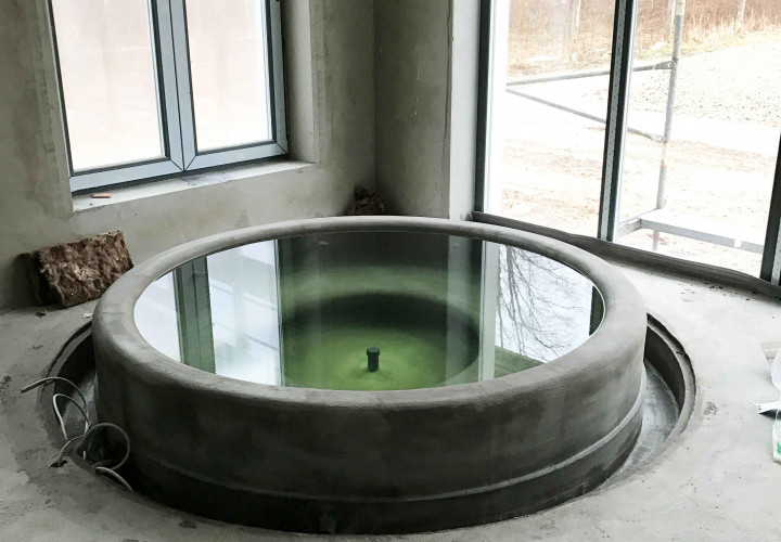 Piscina cubierta con hidromasaje