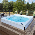 Piscina de hidromasaje NOVITEK LUMISPA L - 1