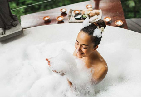 5 trucos para la fiesta de graduación: cómo convertir un jacuzzi en un detalle llamativo para la foto de graduación