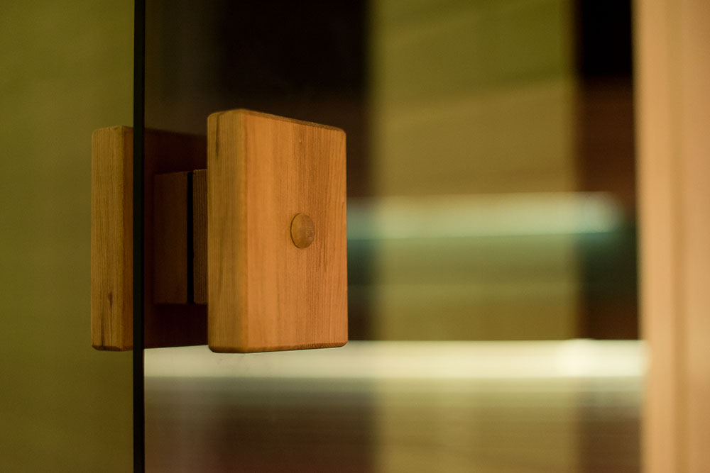 Puertas de cristal para sauna, cómo elegirlas